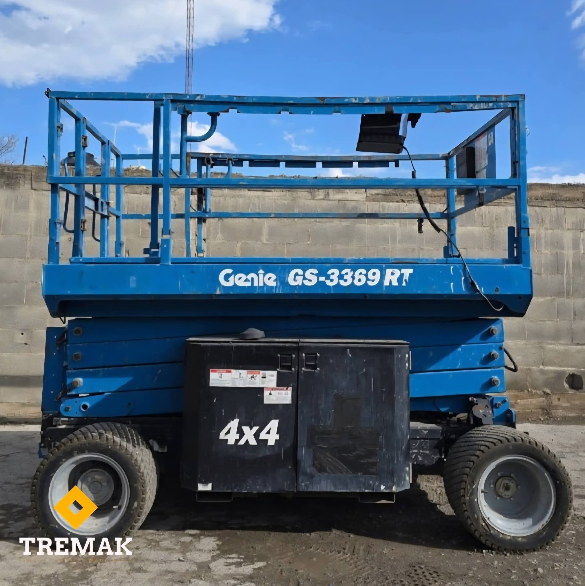 - Tijeras Diesel: GS-2669 RT, GS-3369 RT, GS-4069 RT, 260MRT, 3394RT, 4394RT