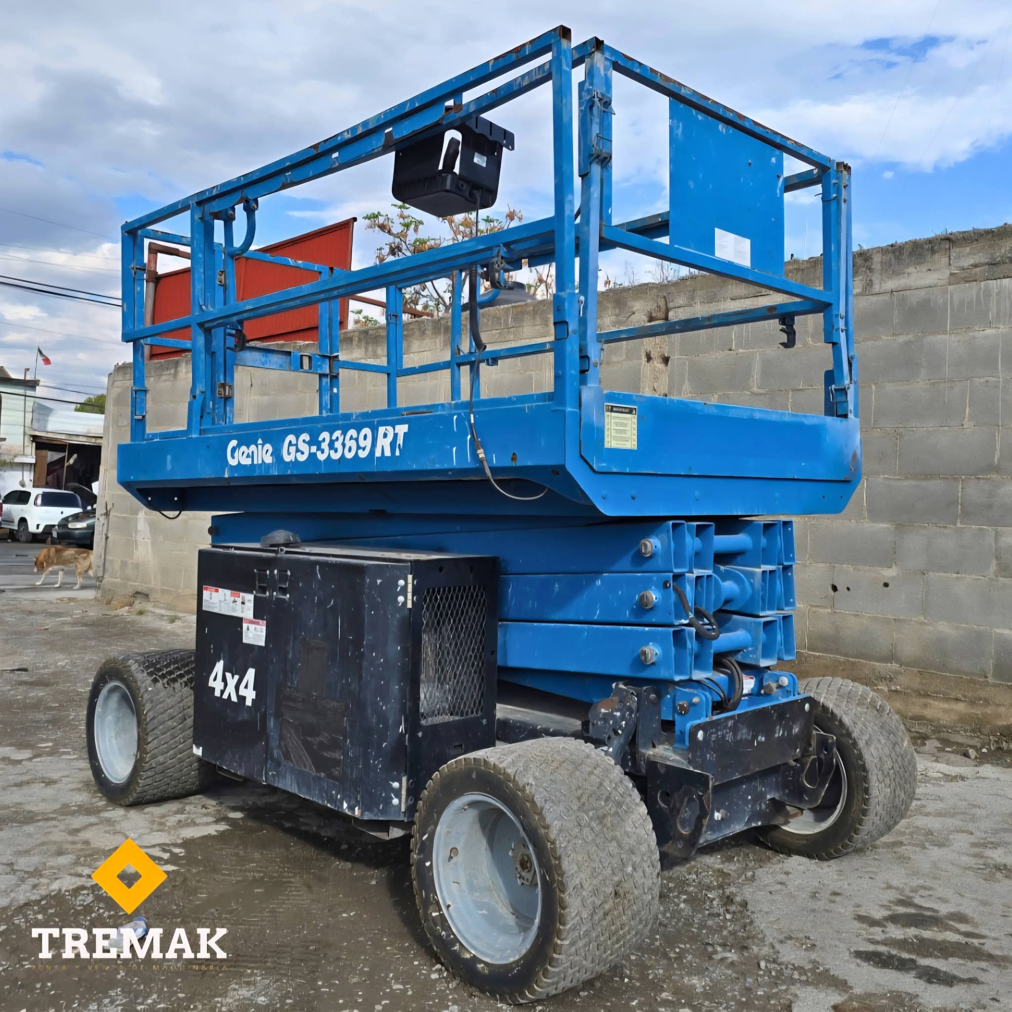 - Plataformas Articuladas Eléctricas: Z-30/20N, Z-33/18, Z-34/22N, Z-40/23N, Z-45/25J DC, Z-60 DC, E300AJ, E300AJP, E400AJ, E450AJ